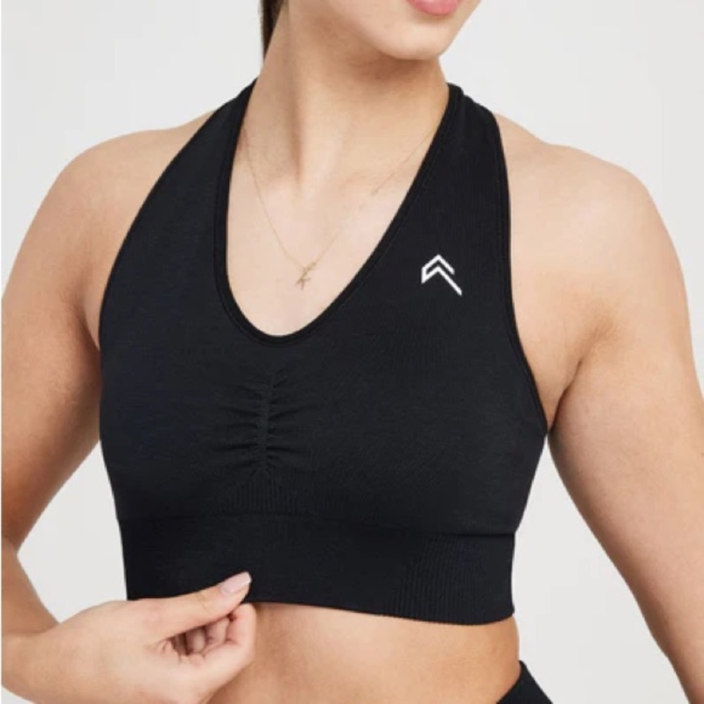 Oner Active Classic 2.0 Seamless V-Neck Bralette - Black Mari Small